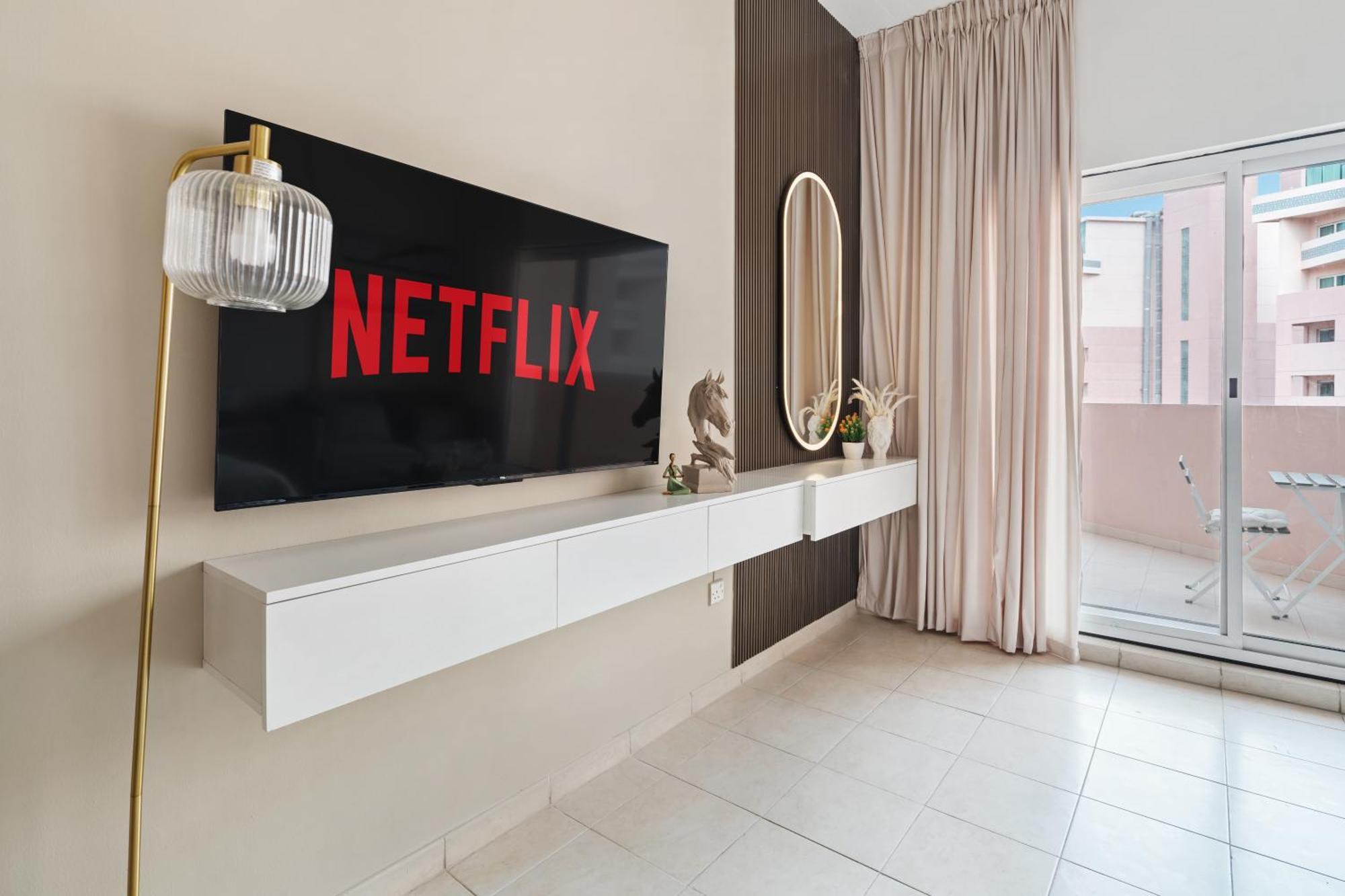 Apartment Luxury Near Battua Mall Dubai